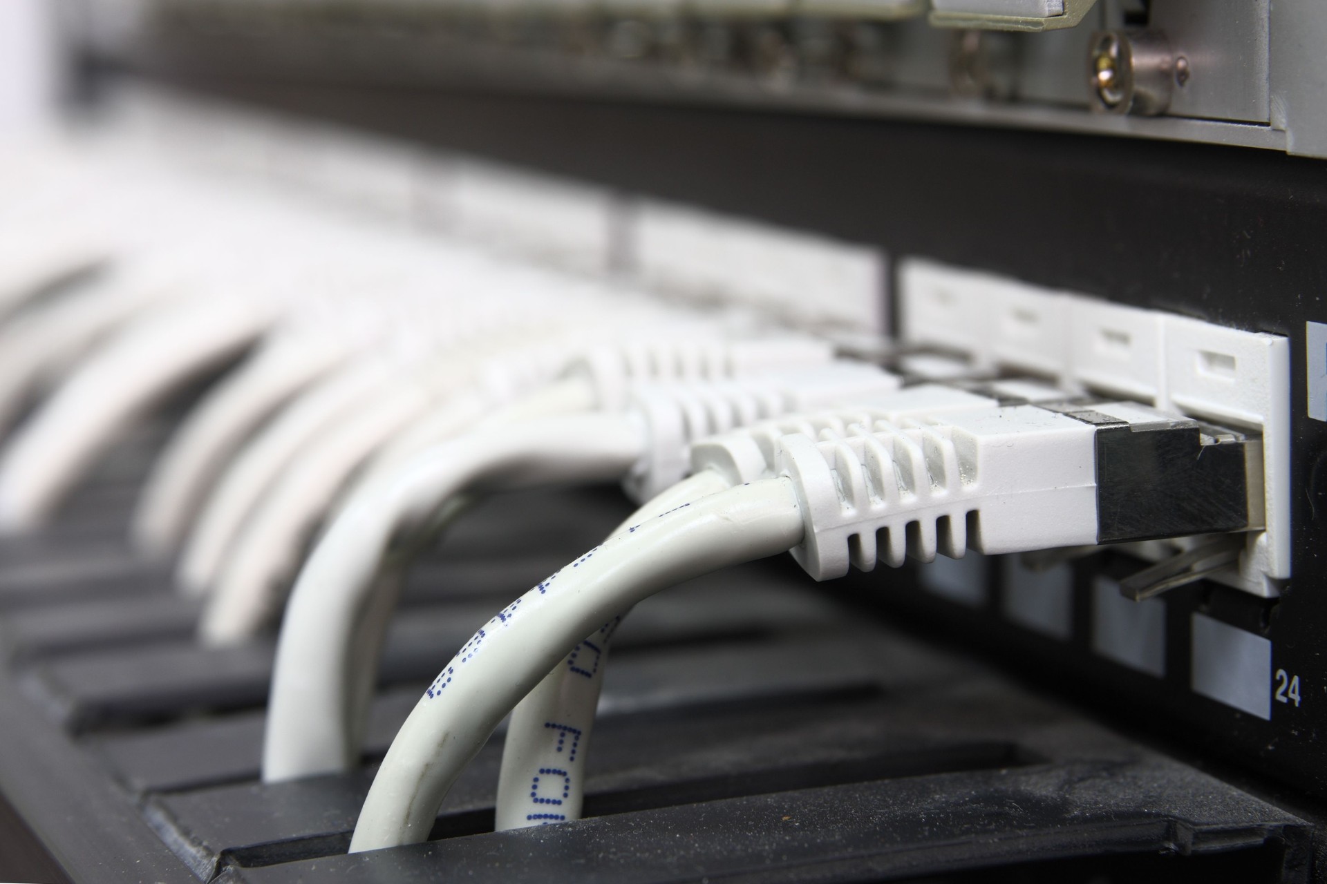 Patch panel with UTP cables